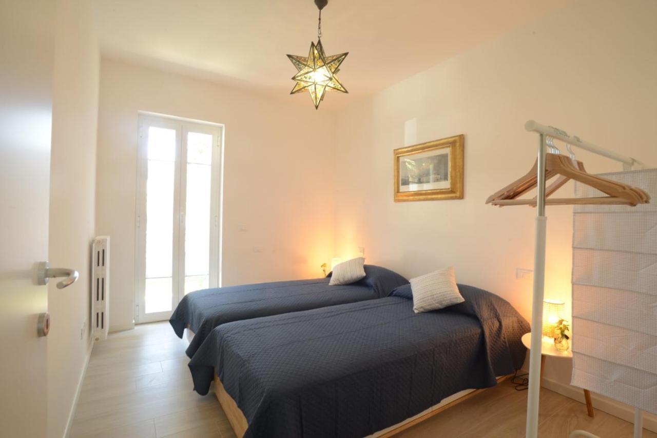 Casa Fiorenza Parcheggio Privato San Remo Buitenkant foto