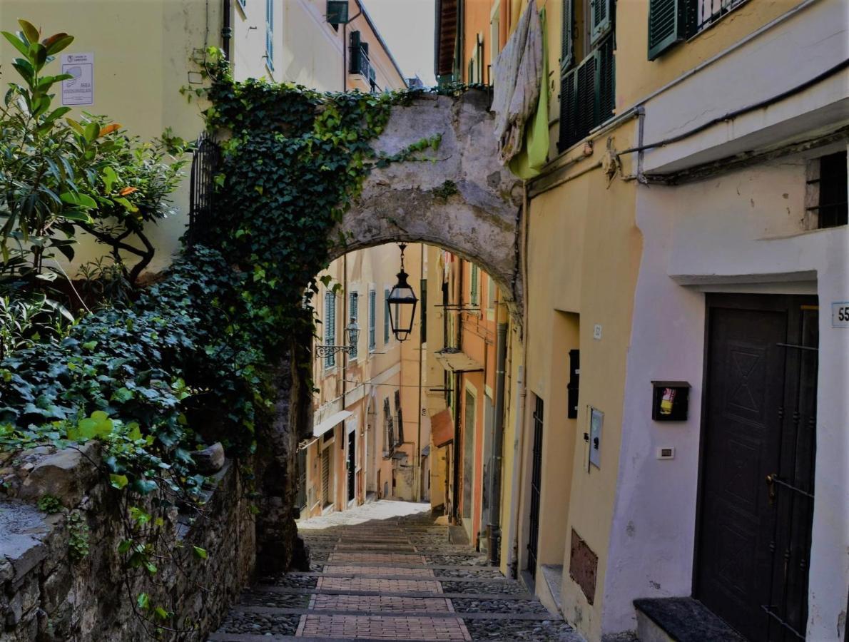Casa Fiorenza Parcheggio Privato San Remo Buitenkant foto
