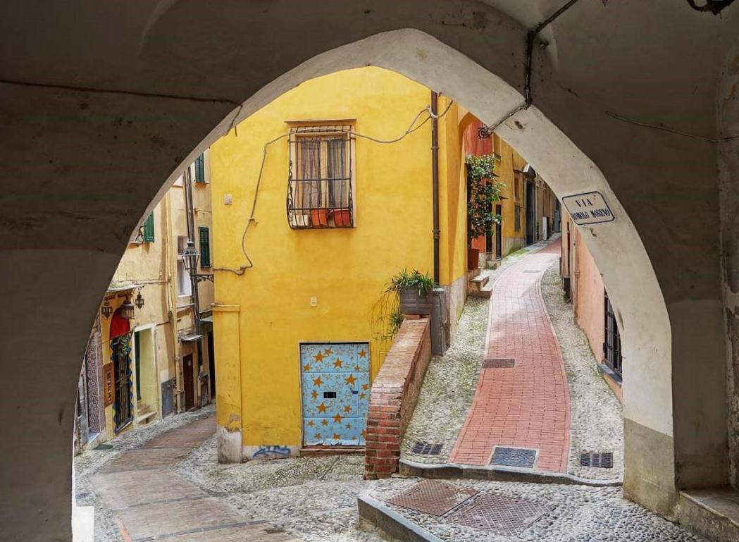 Casa Fiorenza Parcheggio Privato San Remo Buitenkant foto